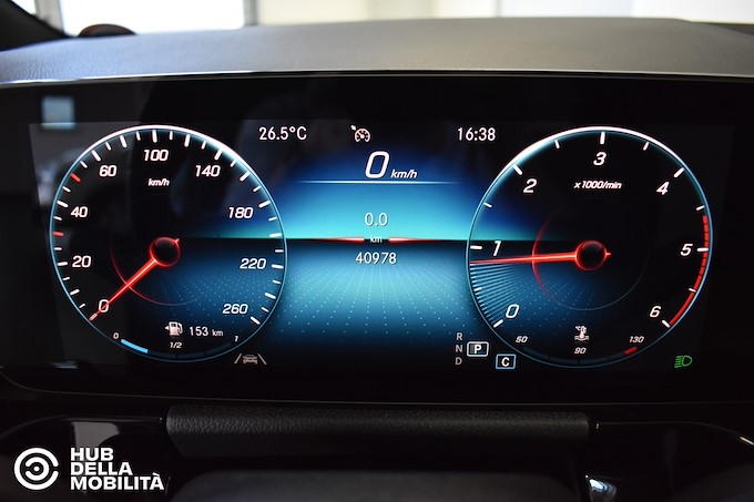 MERCEDES-BENZ GLA 200 d Automatic Sport Plus